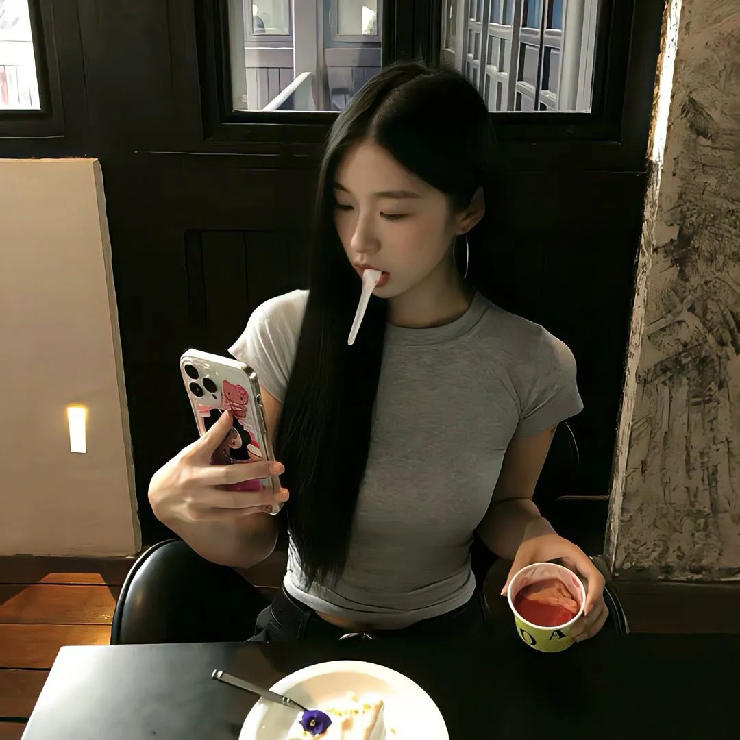 队长小翼